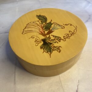 vintage wooden trinket box