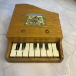 wood toy baby grand piano
